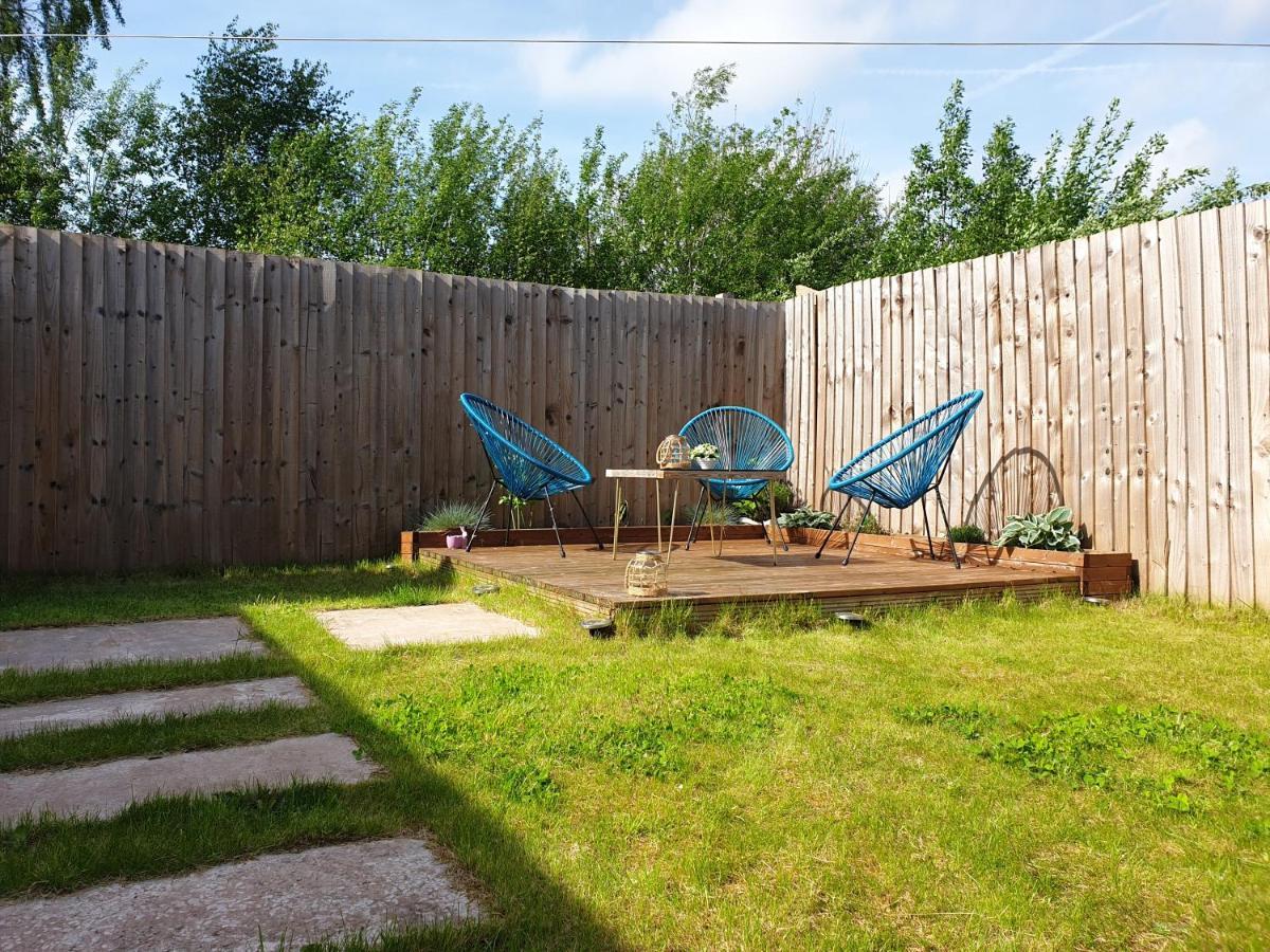 Cheerful 1 Private Room-Ensuite With Free Parking Silverdale  Екстериор снимка