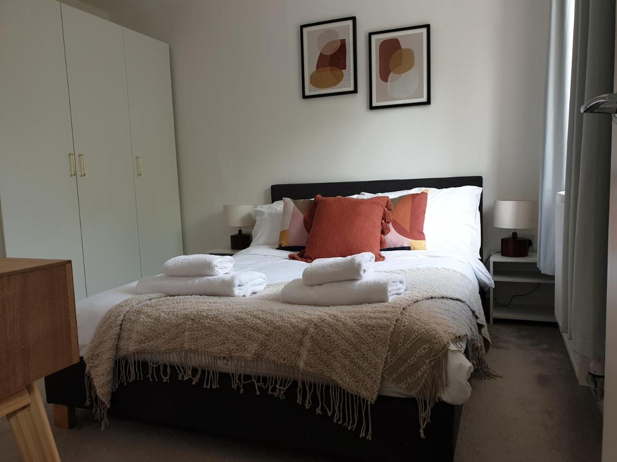Cheerful 1 Private Room-Ensuite With Free Parking Silverdale  Екстериор снимка
