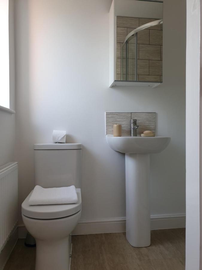 Cheerful 1 Private Room-Ensuite With Free Parking Silverdale  Екстериор снимка