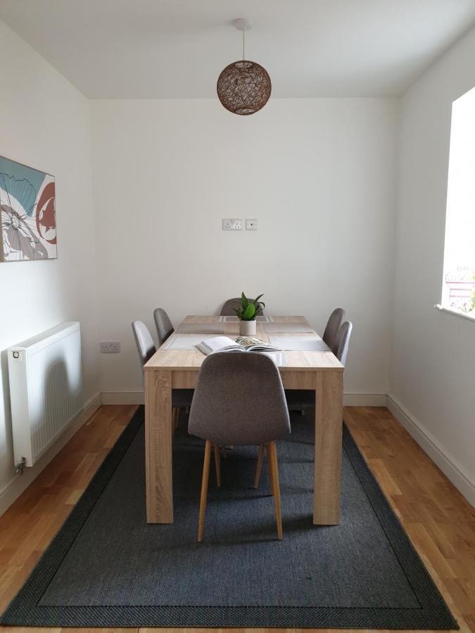 Cheerful 1 Private Room-Ensuite With Free Parking Silverdale  Екстериор снимка